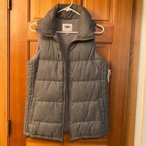 Old Navy Textured Puffer Vest